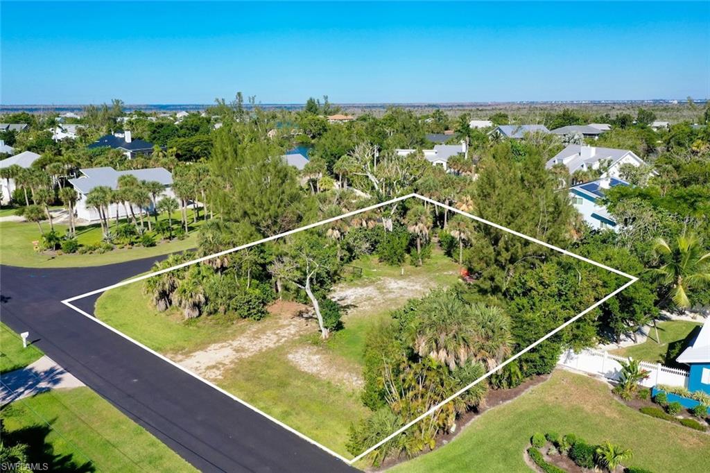 1653 Bunting Ln Property Photo 2