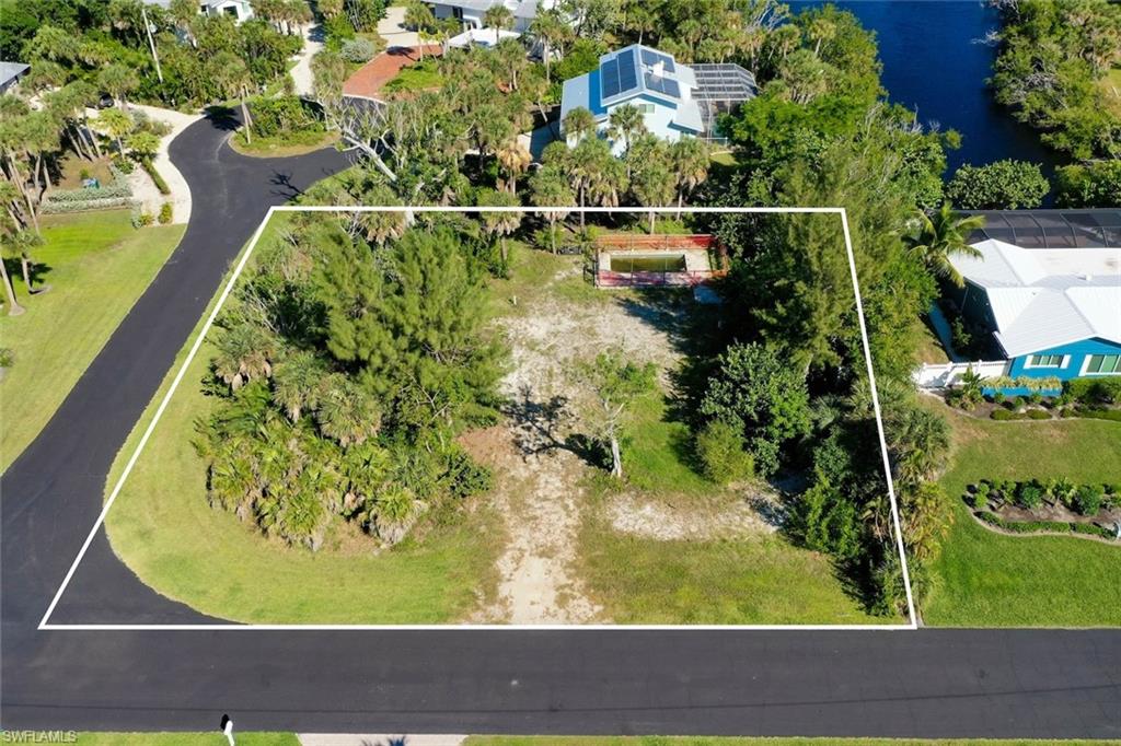 1653 Bunting Ln Property Photo 9