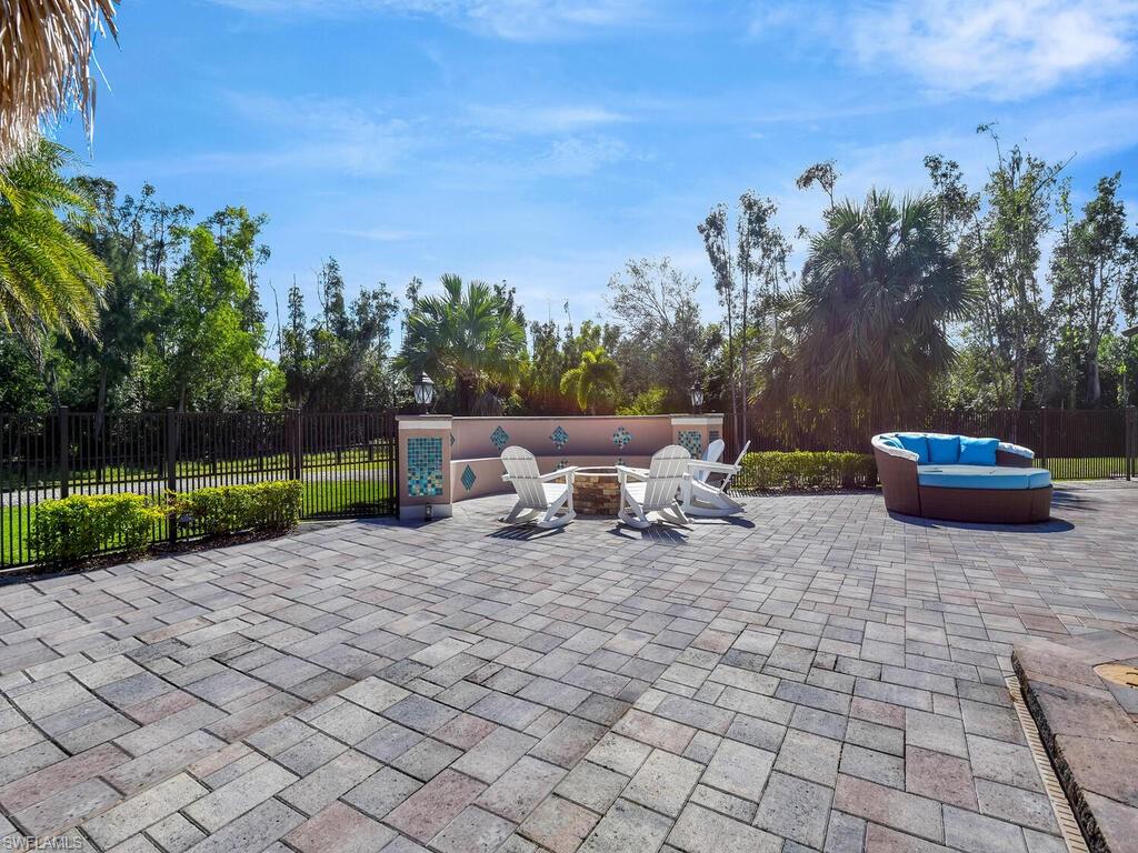 6480 Pine Cone Ct Property Photo 42