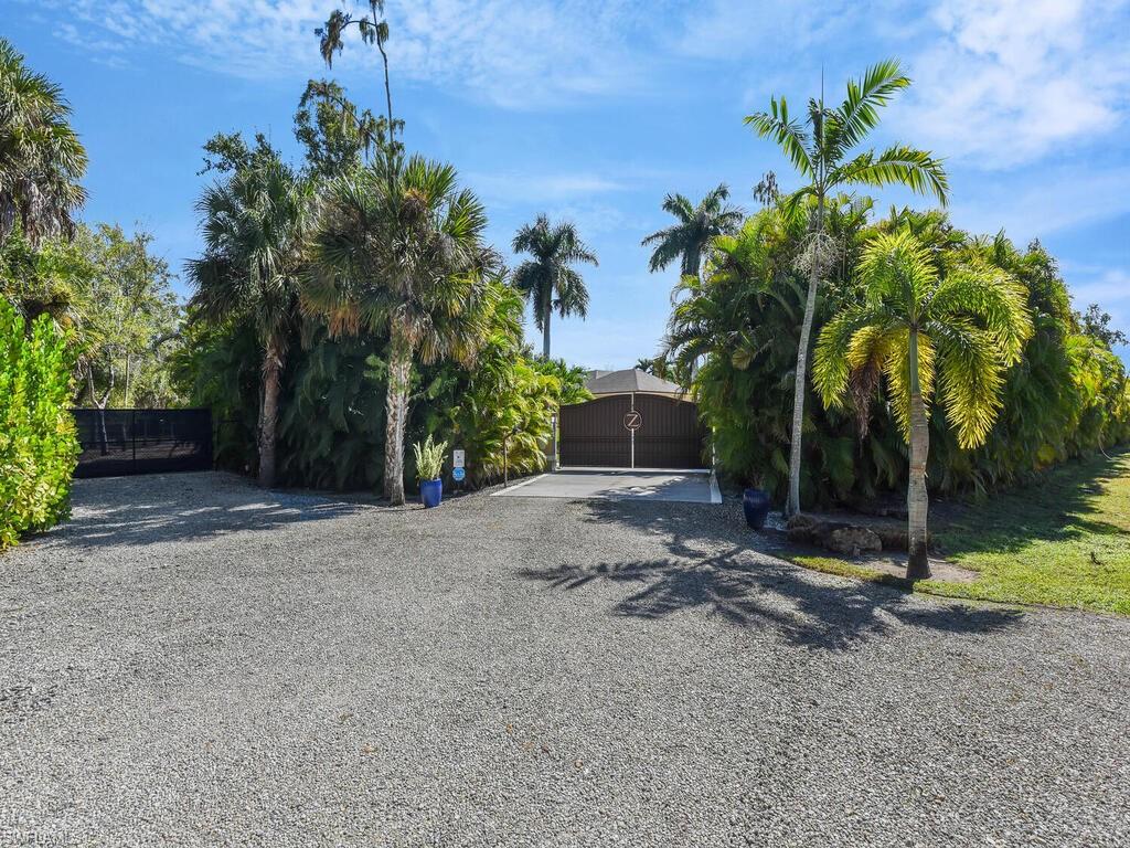 6480 Pine Cone Ct Property Photo 49