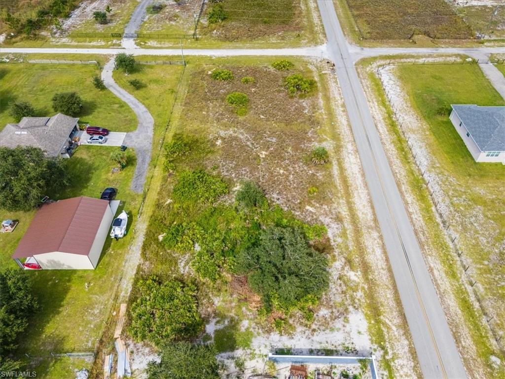 7717 7th Ter Property Photo 2