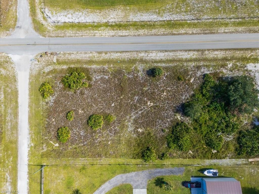 7717 7th Ter Property Photo 8