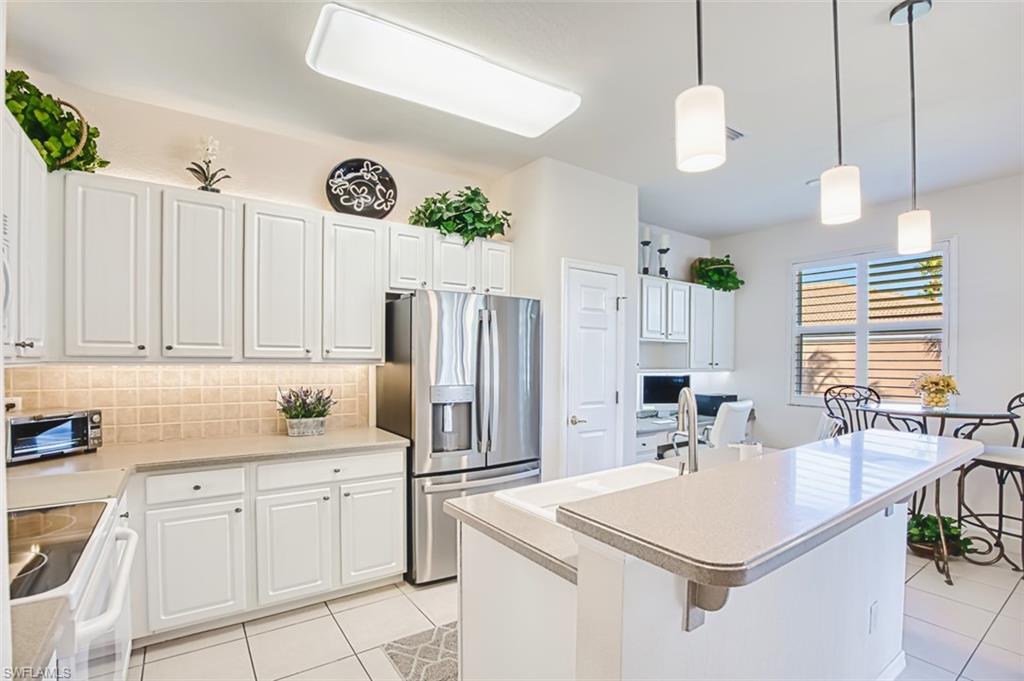 13991 Lake Mahogany Blvd 2424 Property Photo 13