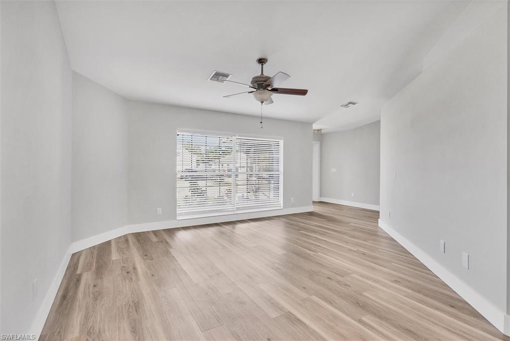 17585 Blackfriar Dr Property Photo 4