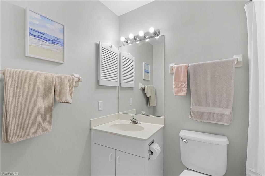 12131 Summergate Cir # 203 Property Photo 20