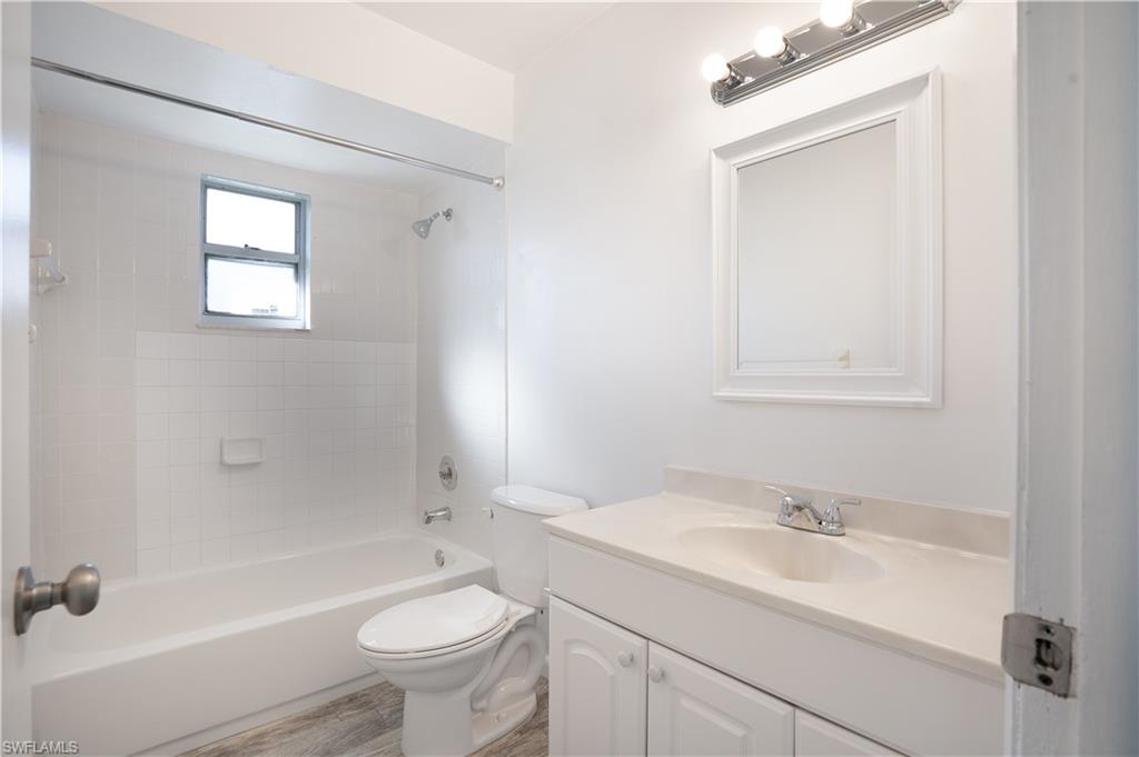 931/933 Se 23rd Pl Property Photo 32