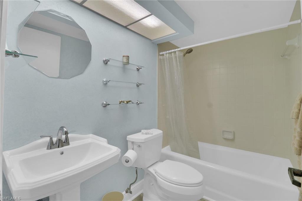 4604 Flagship Dr 305 Property Photo 20