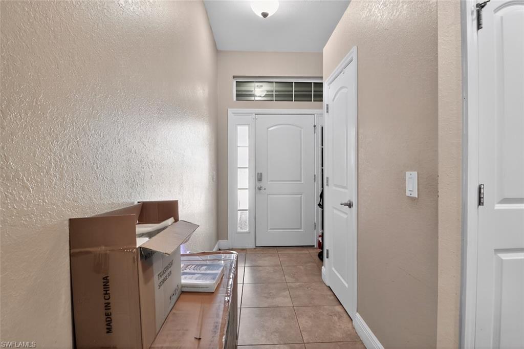 4301 Nw 36th Pl Property Photo 9