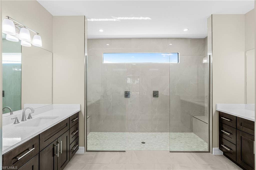 1438 Nw 38th Pl Property Photo 23