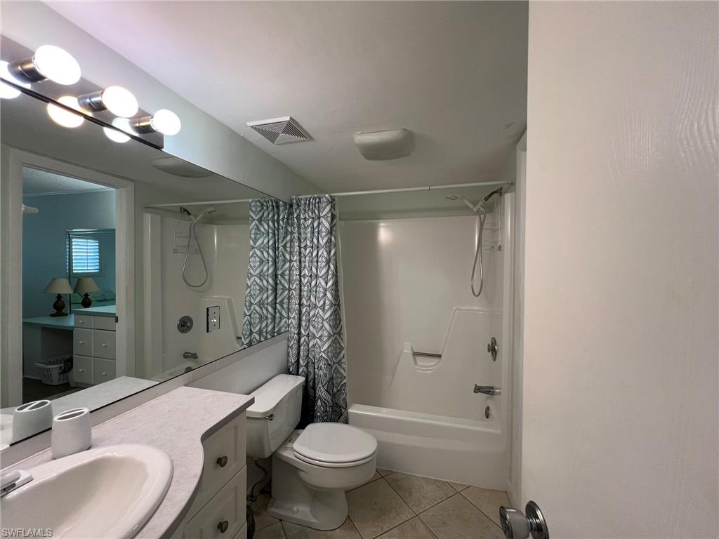 1250 Tennisplace Ct A33 Property Photo 19