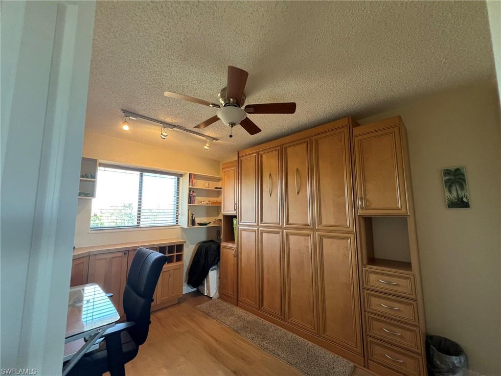 1250 Tennisplace Ct A33 Property Photo 20