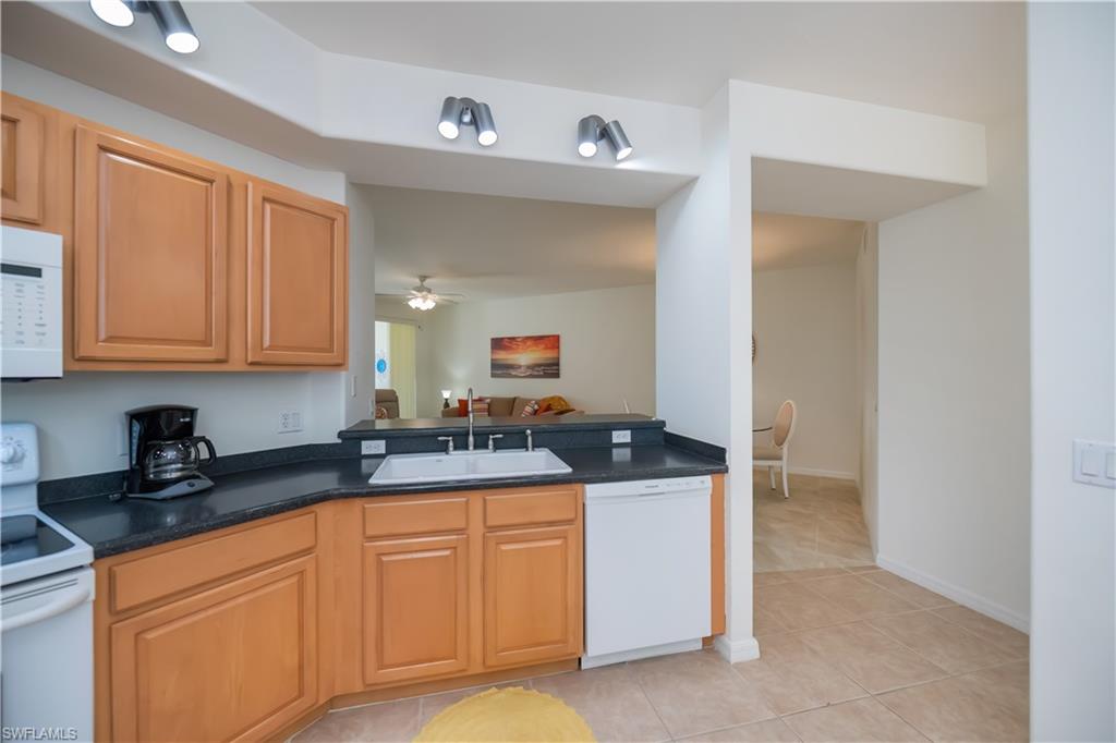 10109 Colonial Country Club Blvd 2404 Property Photo 7