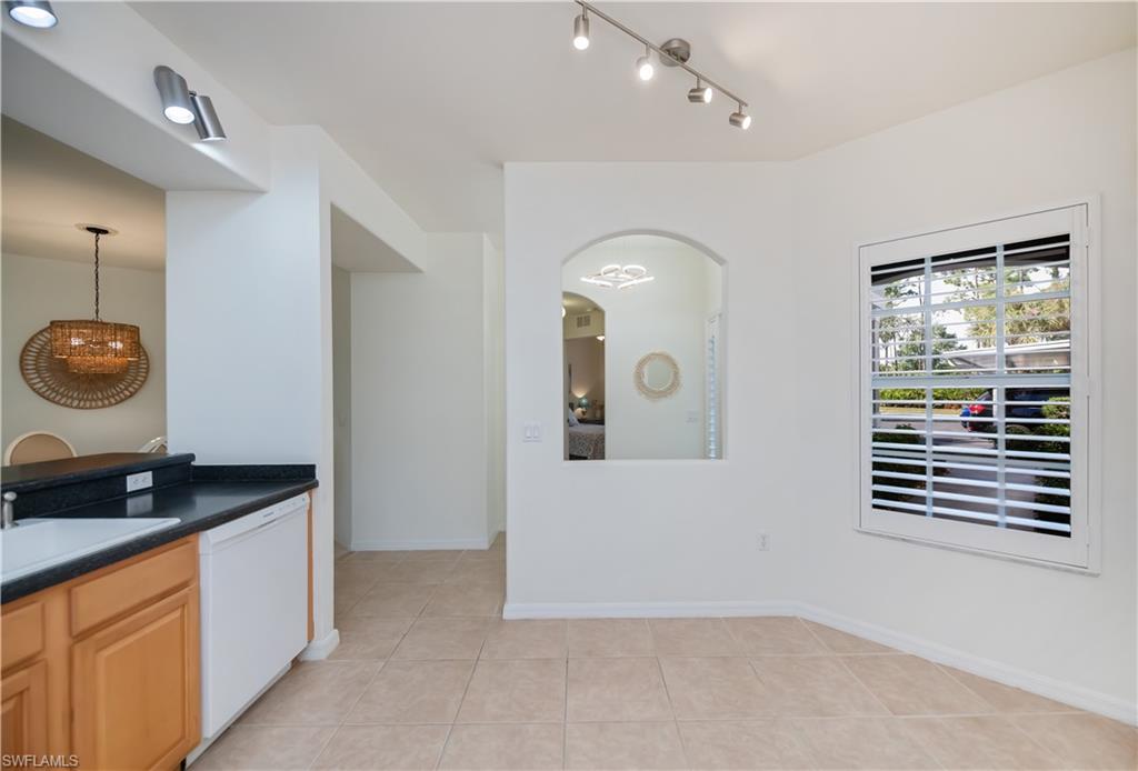 10109 Colonial Country Club Blvd 2404 Property Photo 8