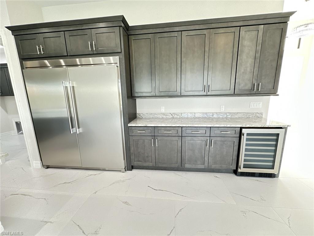 3915 Kismet Pkwy W Property Photo 13