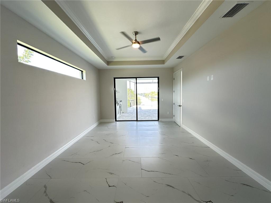 3915 Kismet Pkwy W Property Photo 16