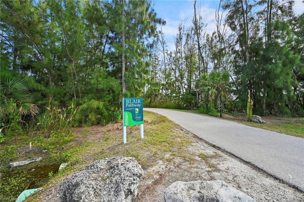 1570 Avion Pl Property Photo 31