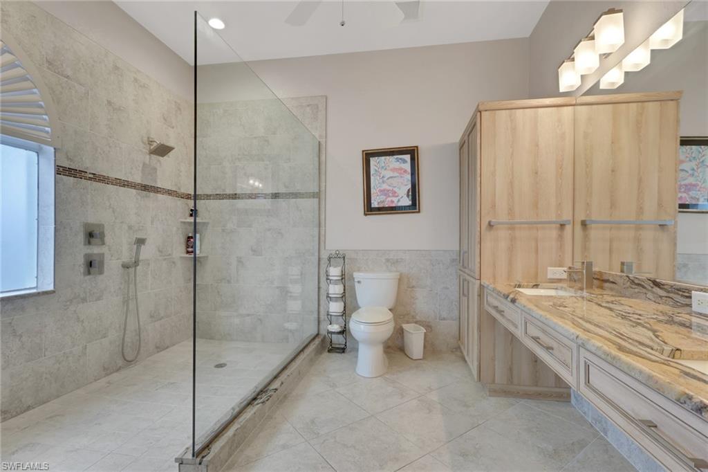 9519 Mariners Cove Ln S Property Photo 17