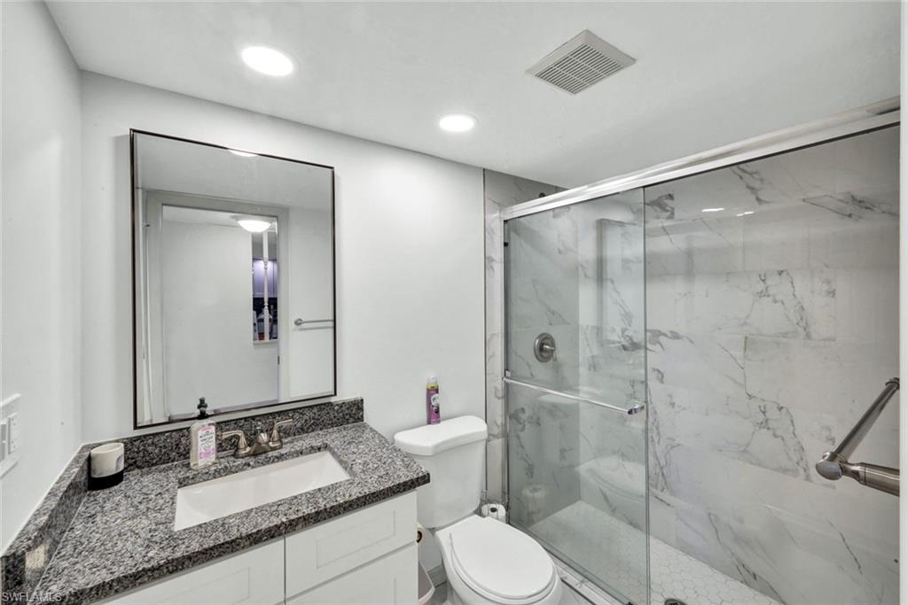16478 Timberlakes Dr 103 Property Photo 22