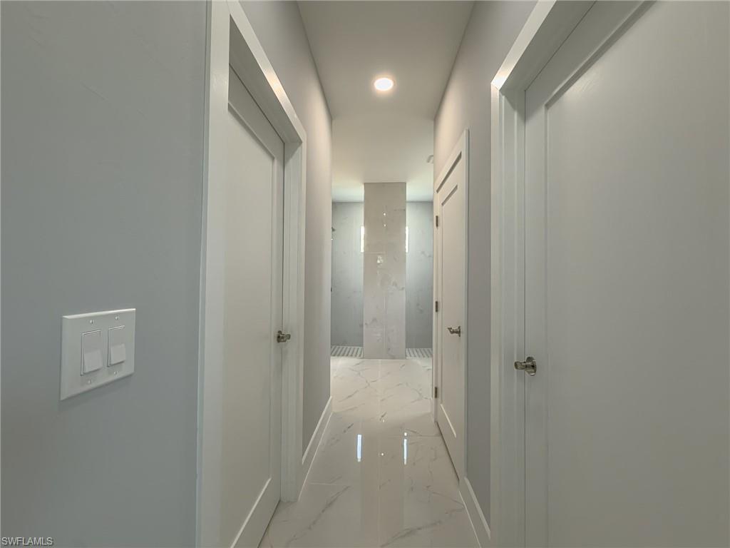 6137 Higgins Ave Property Photo 14