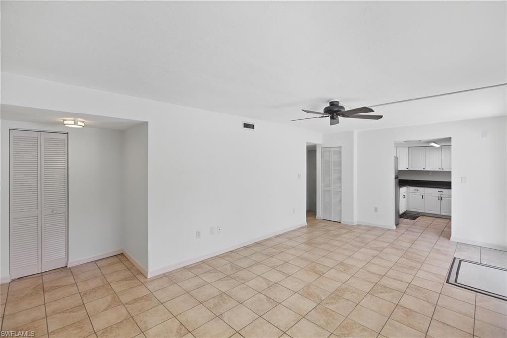 4931 Vincennes Ct 4 Property Photo 6