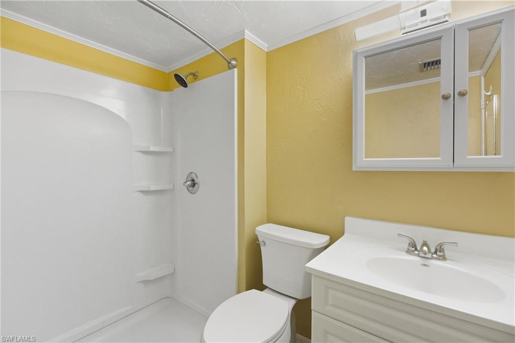 4931 Vincennes Ct 4 Property Photo 16