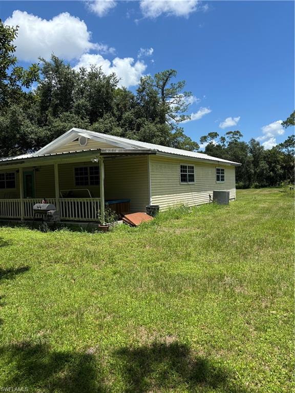 1451 Pollywog Dr Property Photo 3