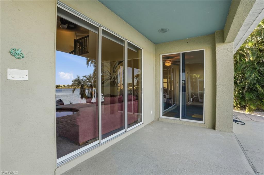 1624 Emerald Cove Dr Property Photo 32