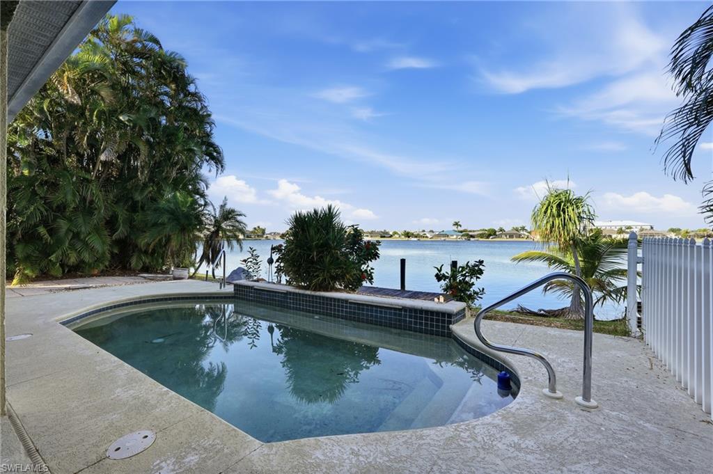 1624 Emerald Cove Dr Property Photo 34