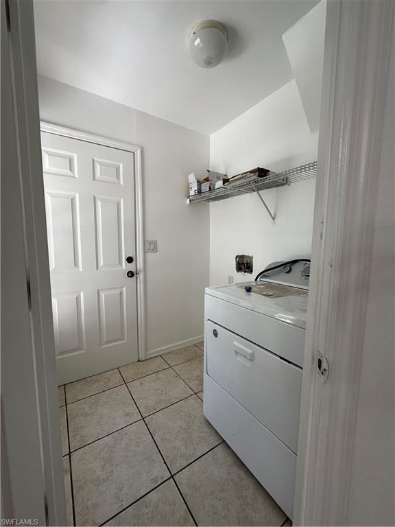 301 E 12th St Property Photo 16