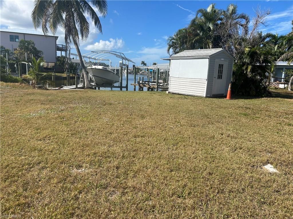 2635 York Rd Property Photo 4