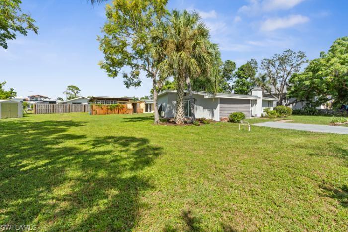 4970 Riverside Dr Property Photo 3