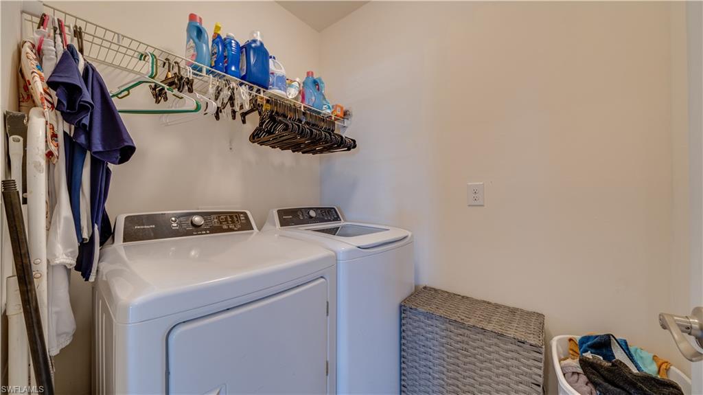 1103 Sw 47th St Property Photo 24