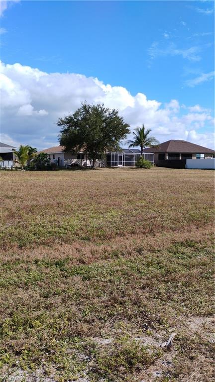 1439 Nw 37th Pl Property Photo 1