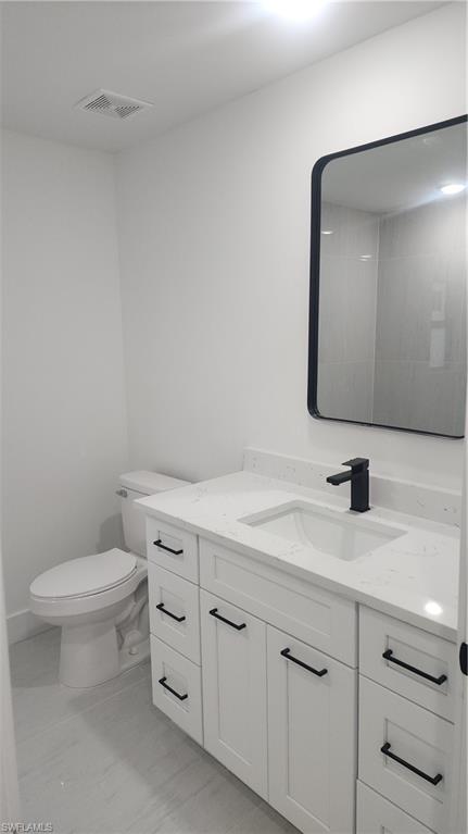 2615 40th St W Property Photo 13