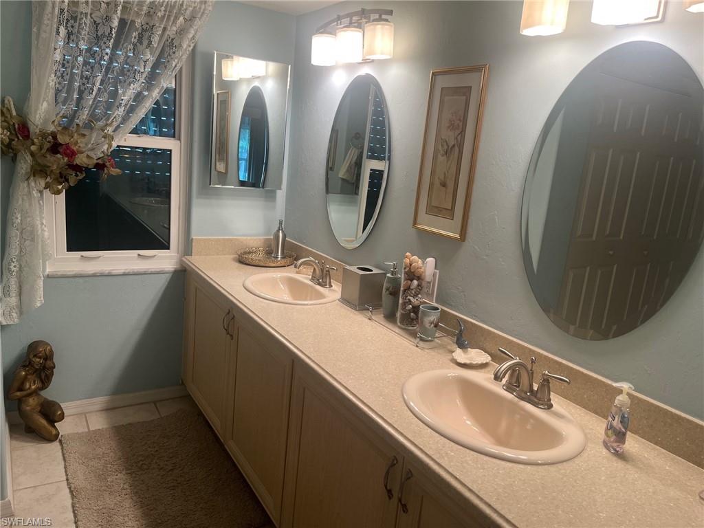 13191 Oakmont Dr 8 Property Photo 11