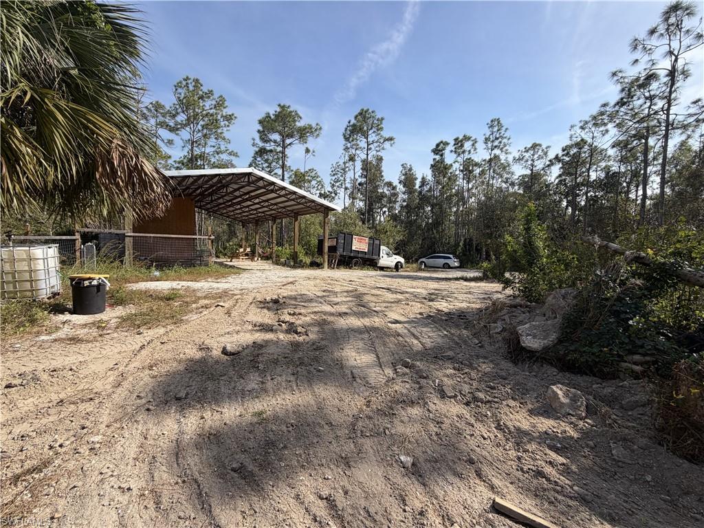 9881 Councilor Ln Property Photo 4