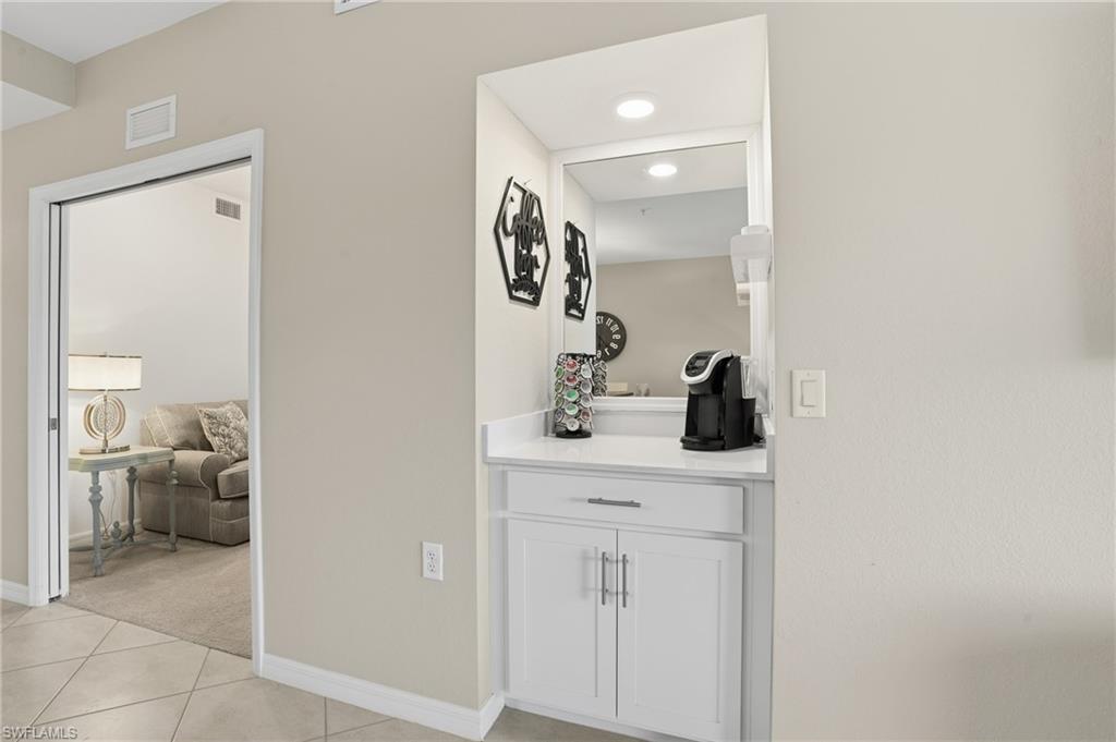 14204 Heritage Landing Blvd 712 Property Photo 12