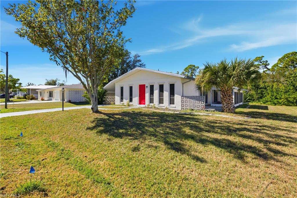 4477 Shady Ln Property Photo 3