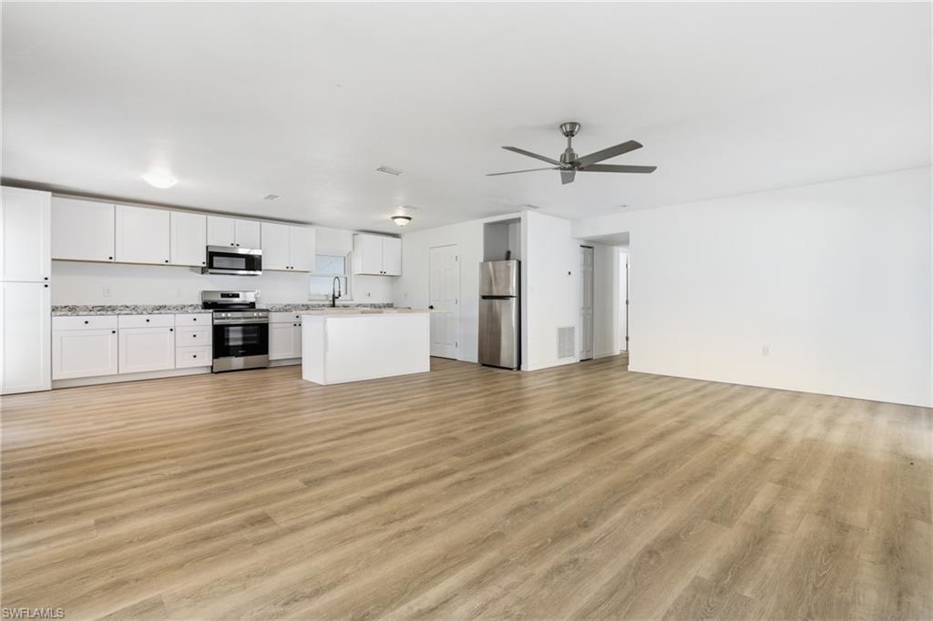 4477 Shady Ln Property Photo 15