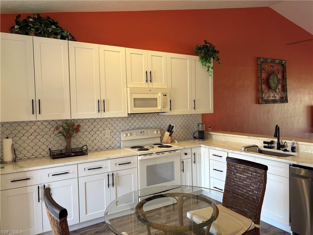 13120 Cross Creek Blvd 208 Property Photo 13