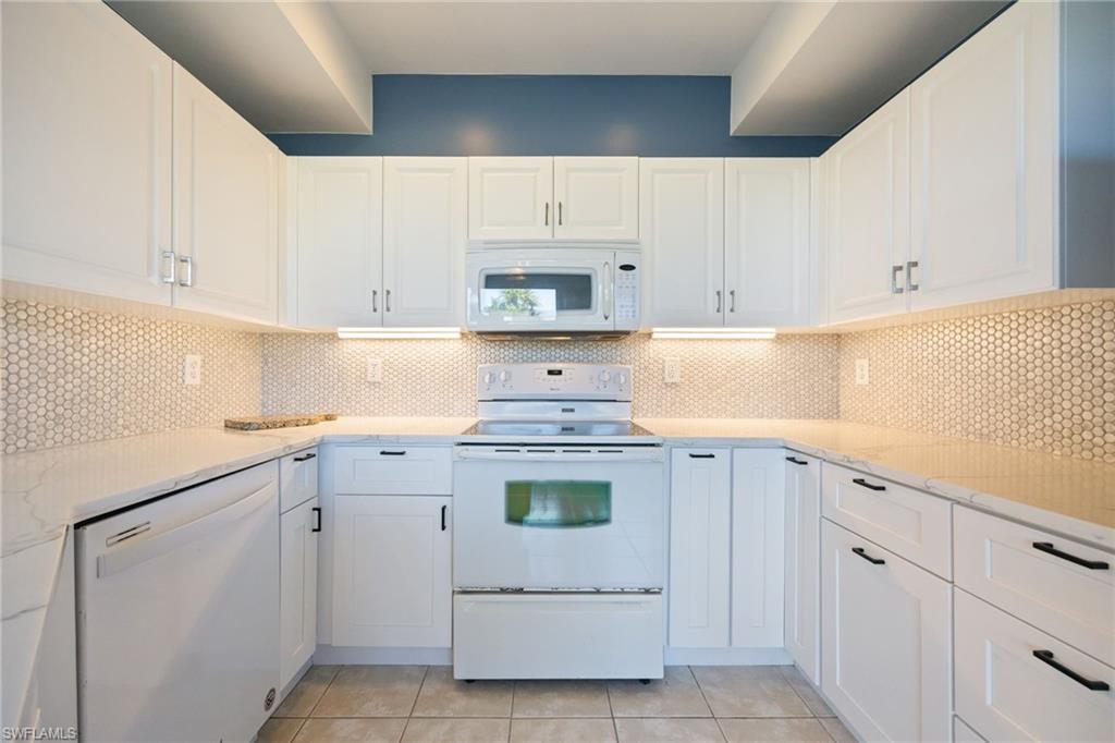 4015 Palm Tree Blvd 102 Property Photo 4