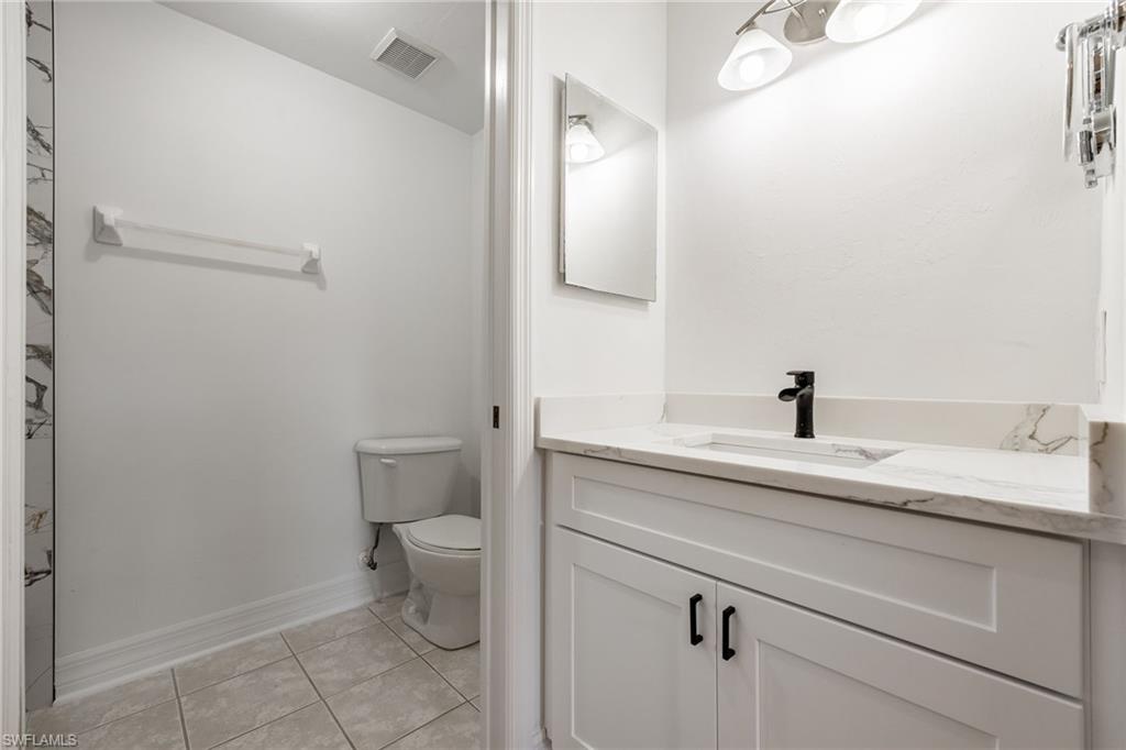 4015 Palm Tree Blvd 102 Property Photo 12