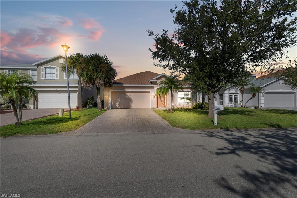 8125 Silver Birch WAY Property Photo 1