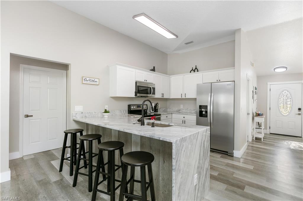 5608 Mandarin Ct Property Photo 5