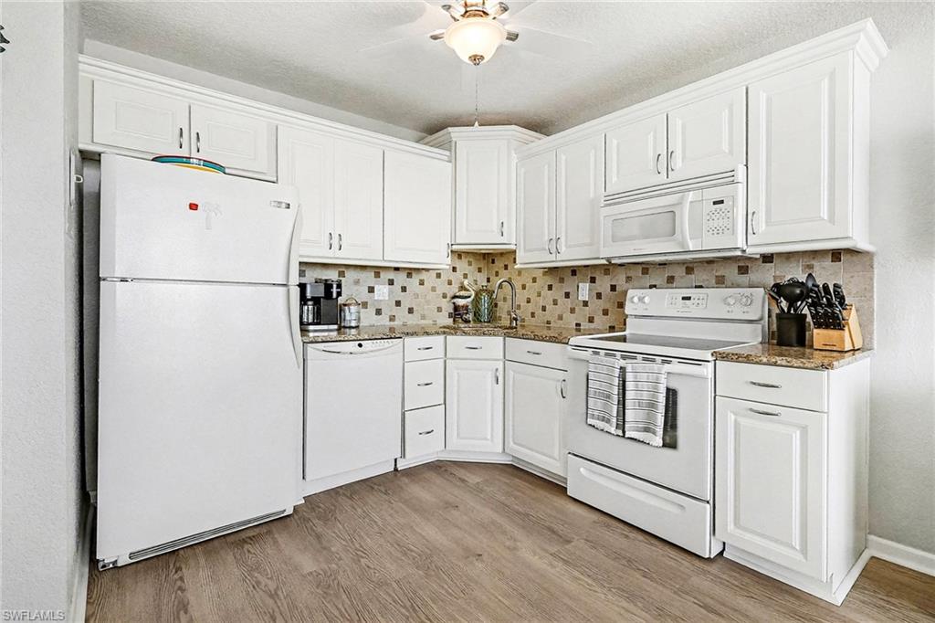 7330 Estero Blvd 906 Property Photo 32