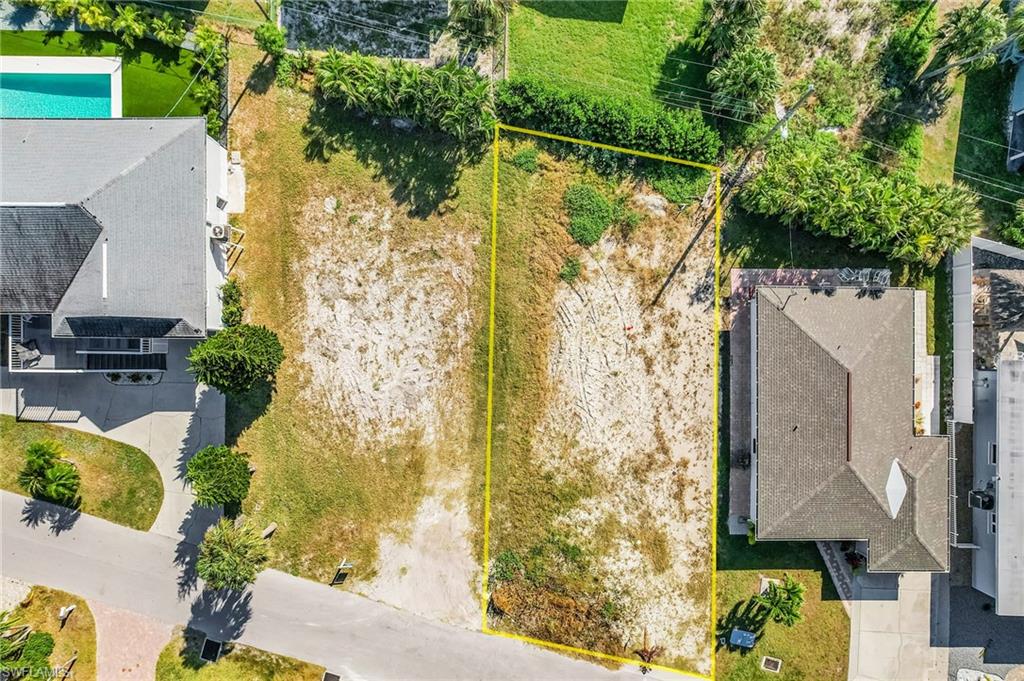 140 Hercules Dr Property Photo 12