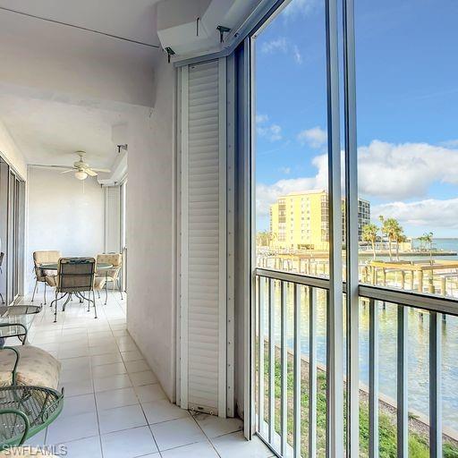 4331 Bay Beach Ln 152 Property Photo 12
