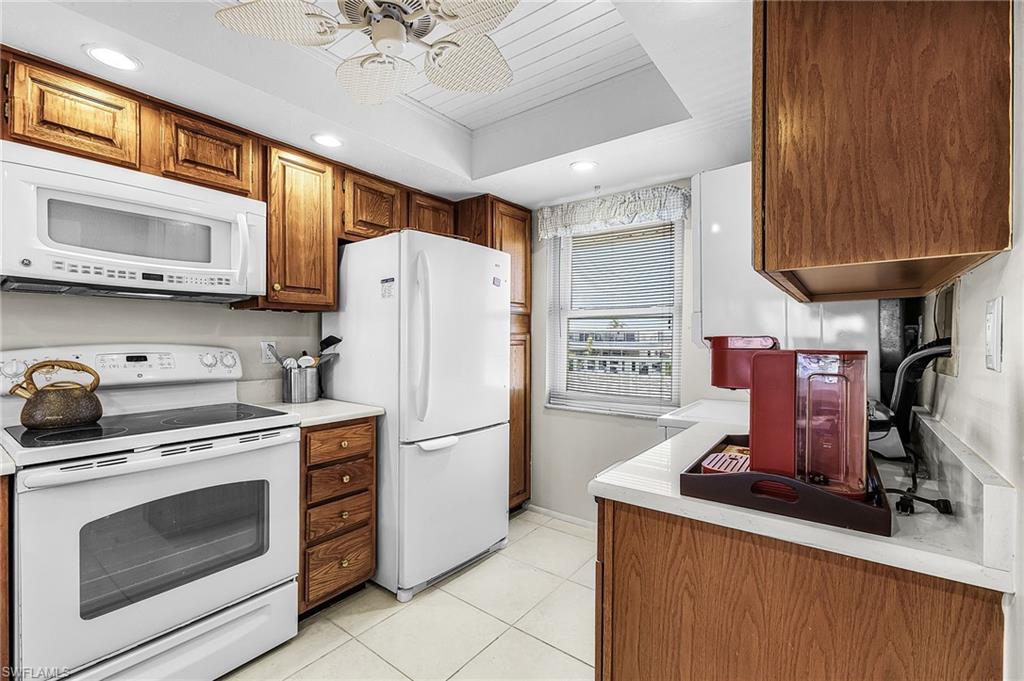 2888 Oleander St C4 Property Photo 4