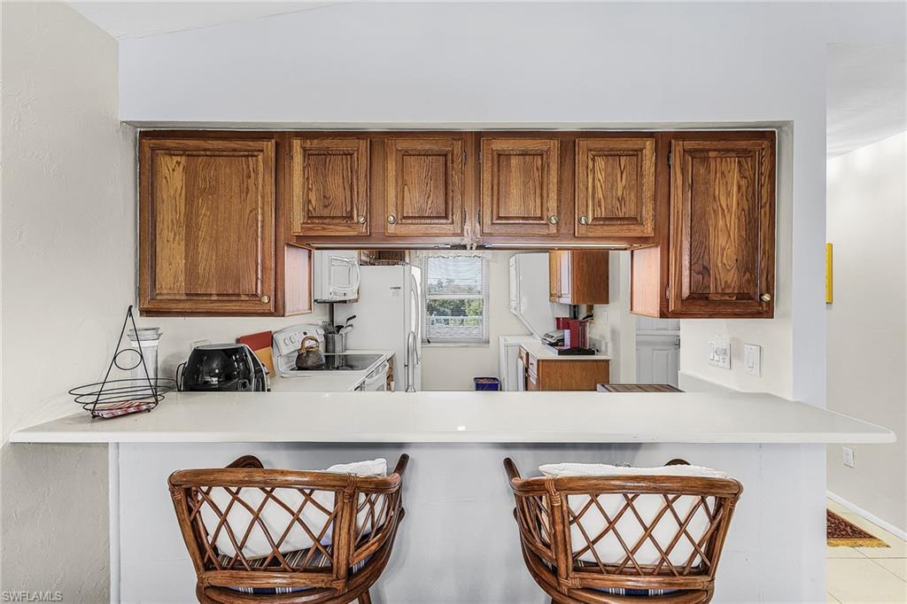 2888 Oleander St C4 Property Photo 6