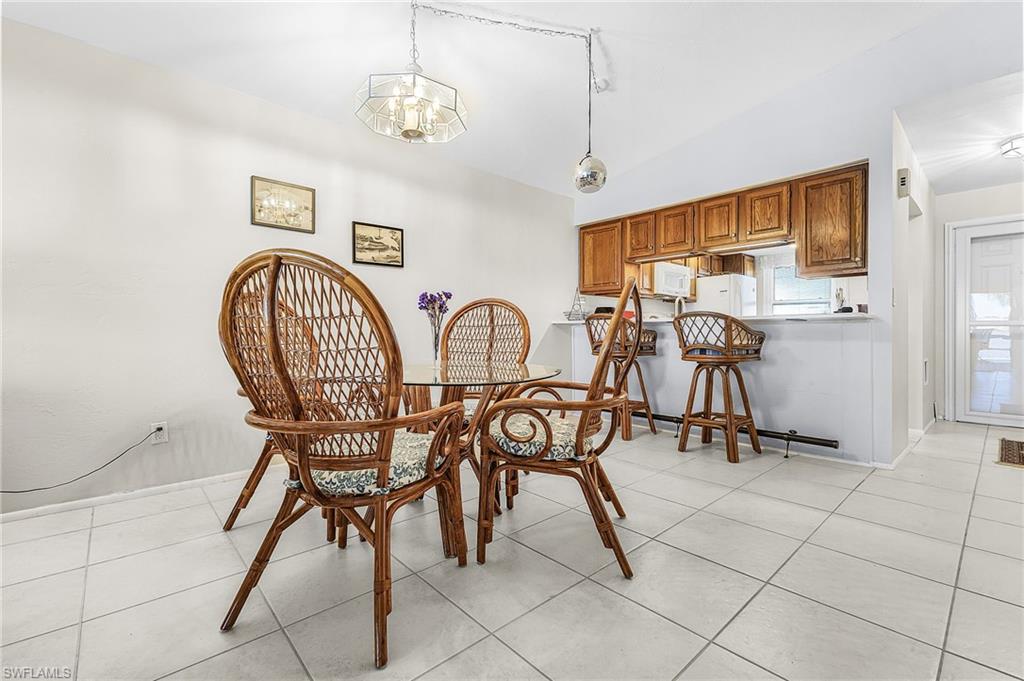 2888 Oleander St C4 Property Photo 8